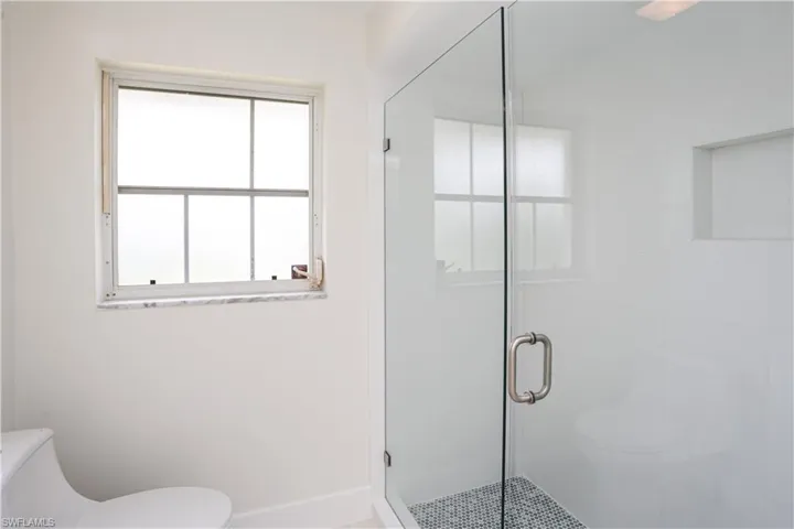 2901 Crayton Rd, Naples, Florida 34103