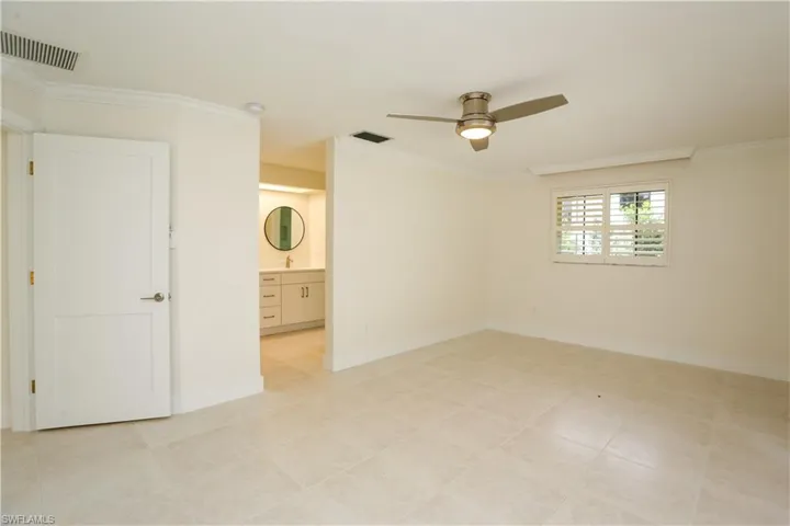 2901 Crayton Rd, Naples, Florida 34103