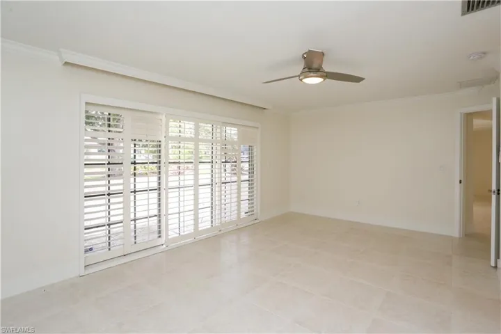 2901 Crayton Rd, Naples, Florida 34103