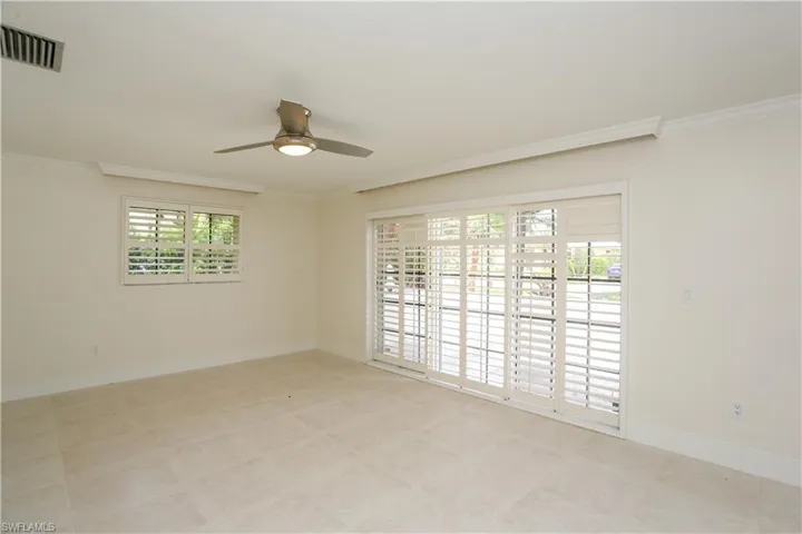 2901 Crayton Rd, Naples, Florida 34103