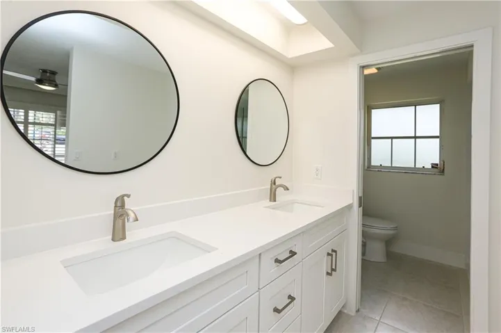 2901 Crayton Rd, Naples, Florida 34103