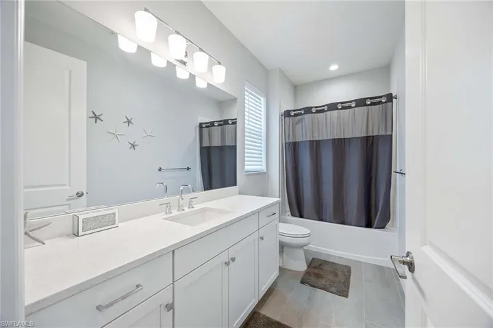 2603 Seychelles Cir 1505, Naples, Florida 34112