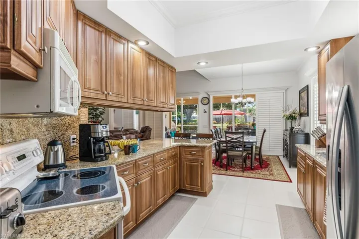 4605 Navassa Ln, Naples, Florida 34119