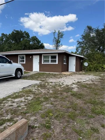 2804  River Ridge  BLVD, Fort Myers, FL 33905