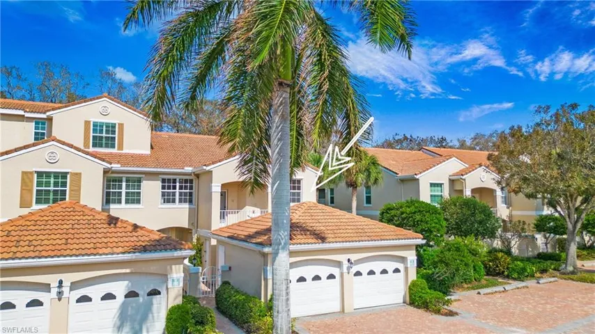 8390  Excalibur  CIR, Naples, FL 34108