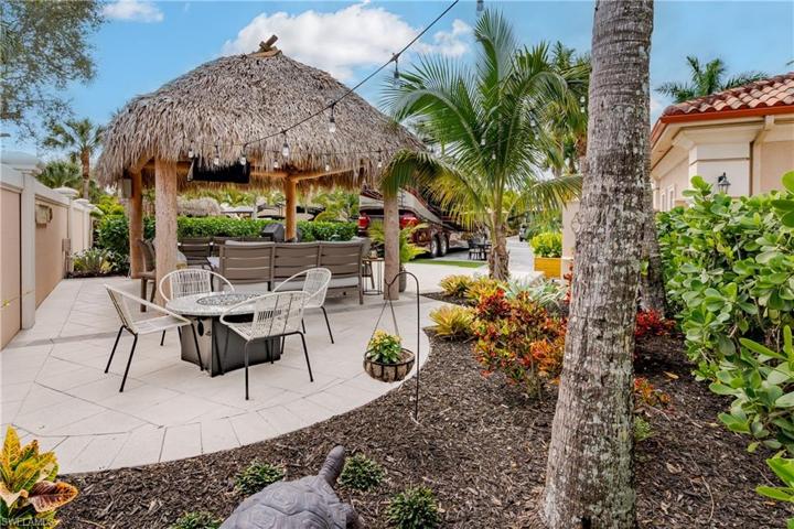 13595  Snook  CIR, Naples, FL 34114
