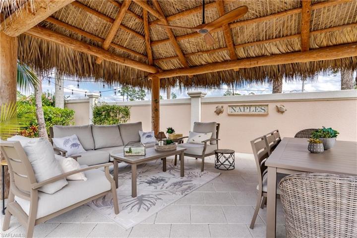 13595  Snook  CIR, Naples, FL 34114
