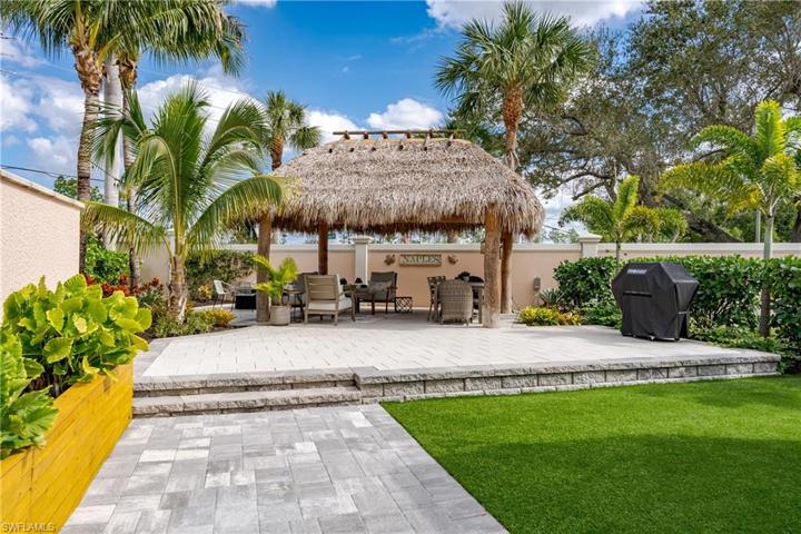 13595  Snook  CIR, Naples, FL 34114