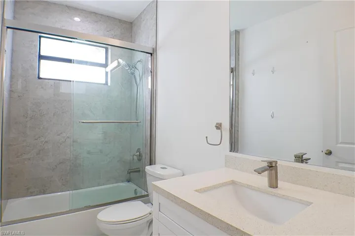 4145 68th Ave Ne, Naples, Florida 34120
