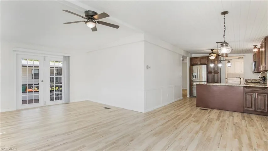 241  OCEAN REEF  LN, Naples, FL 34114