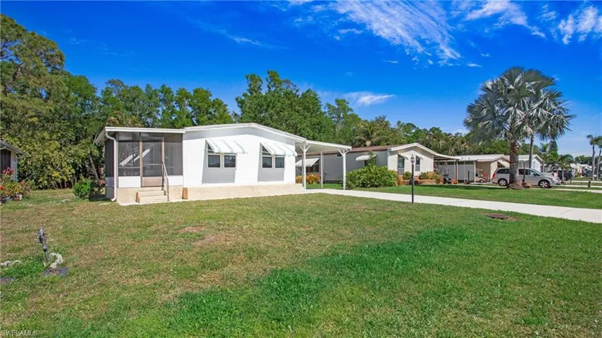 241  OCEAN REEF  LN, Naples, FL 34114