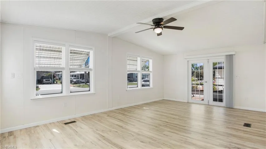 241  OCEAN REEF  LN, Naples, FL 34114