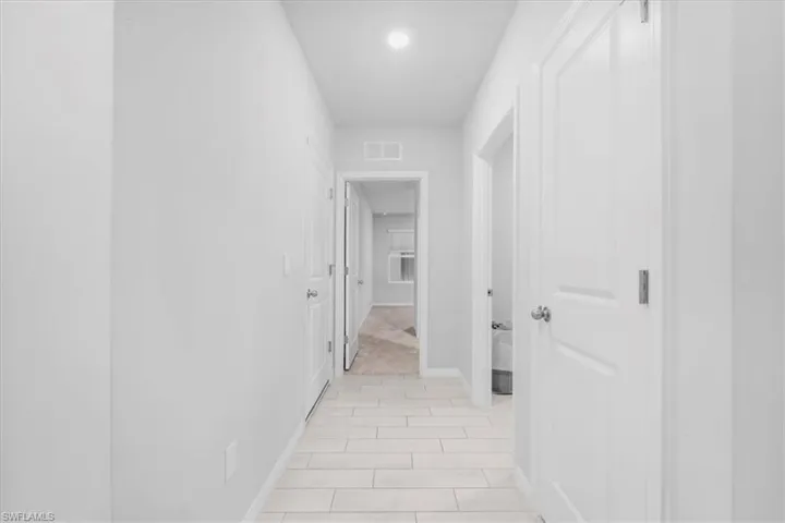 1216 Nw 21st Pl, Cape Coral, Florida 33993
