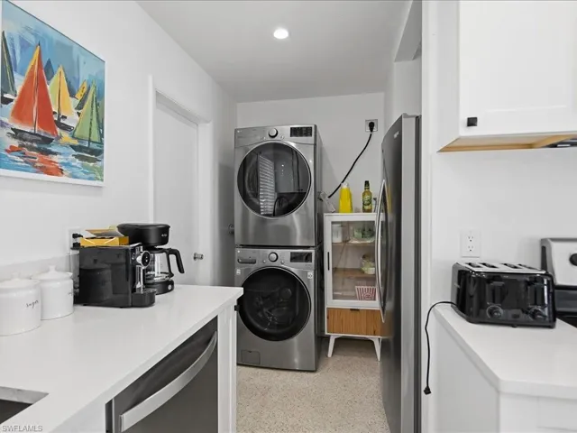 1206 Martinique Ct, Marco Island, Florida 34145