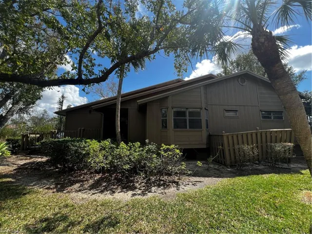 17803  Port Boca  CIR, Fort Myers, FL 33908