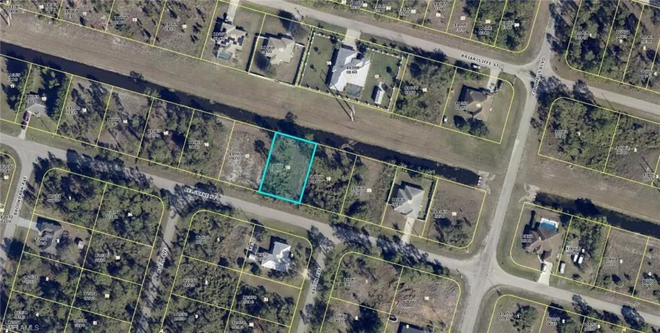 Map of property location with property boundaries highlighted