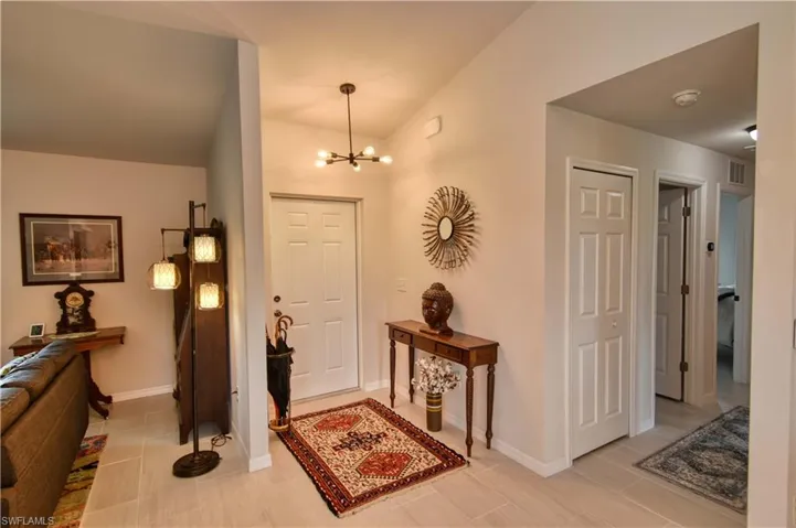 1102 Ne 11th Ave, Cape Coral Fl 33909