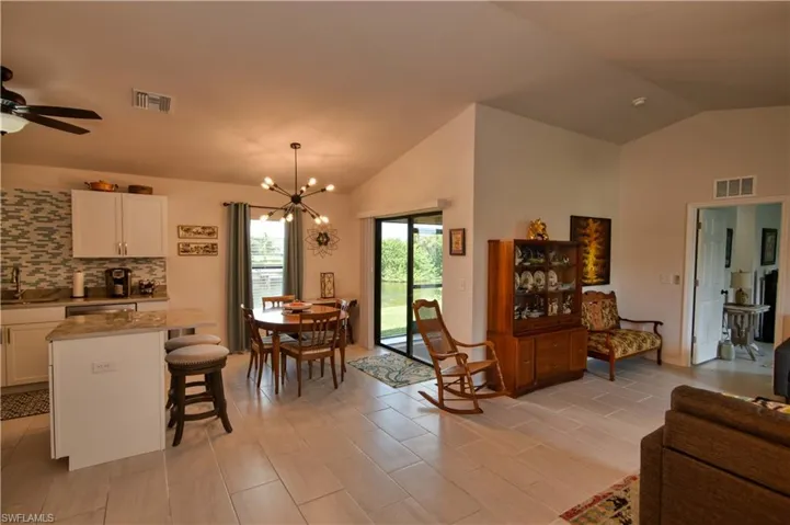 1102 Ne 11th Ave, Cape Coral Fl 33909