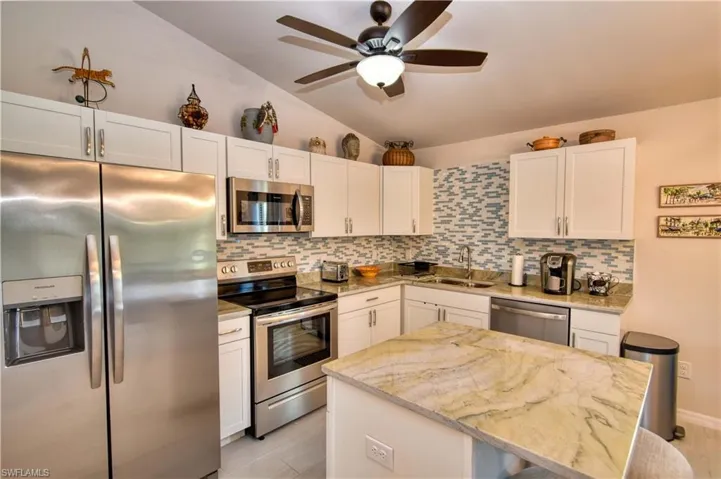 1102 Ne 11th Ave, Cape Coral Fl 33909
