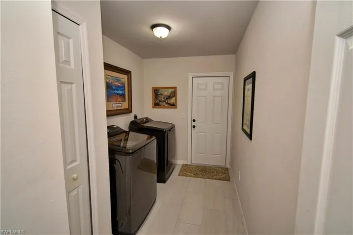 1102 Ne 11th Ave, Cape Coral Fl 33909