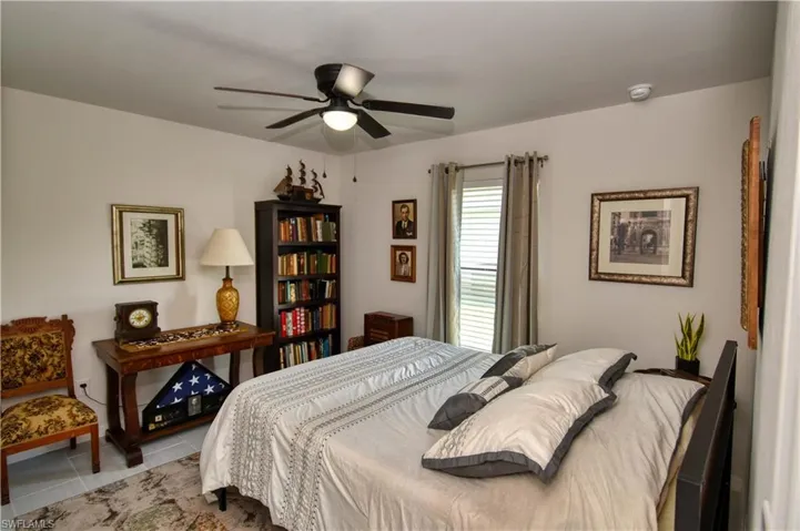 1102 Ne 11th Ave, Cape Coral Fl 33909