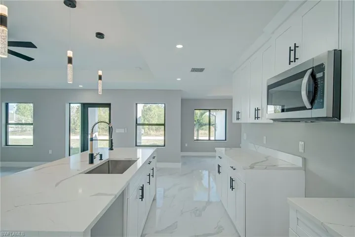 1138  Helen S AVE, Lehigh Acres, FL 33974