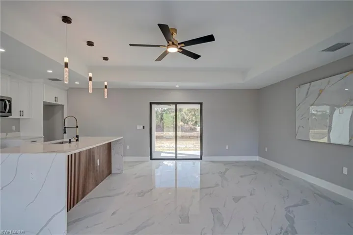 1138  Helen S AVE, Lehigh Acres, FL 33974