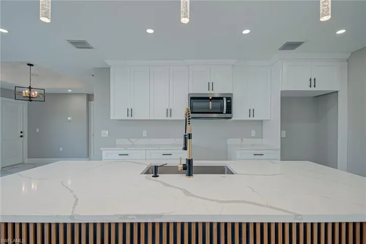 1138  Helen S AVE, Lehigh Acres, FL 33974