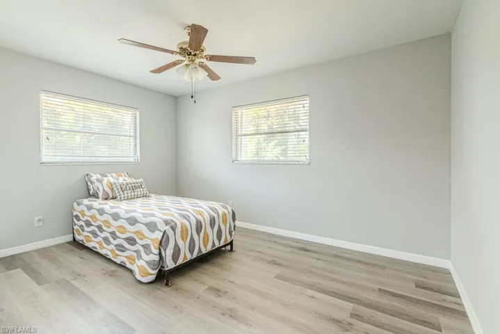 5218  Elm  CT, Cape Coral, FL 33904