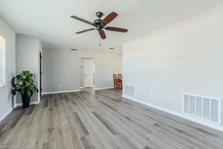 5218  Elm  CT, Cape Coral, FL 33904