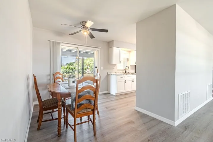 5218  Elm  CT, Cape Coral, FL 33904