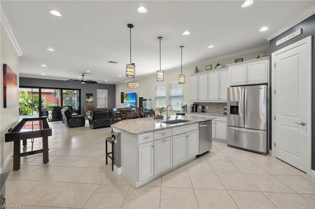 10860 Essex Square BLVD, Fort Myers, FL 33913,224072014