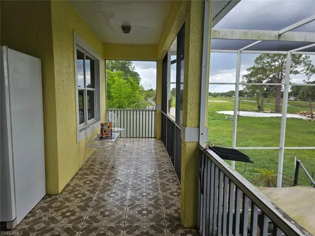 915 Barbara Ct, Lehigh Acres, Florida 33974