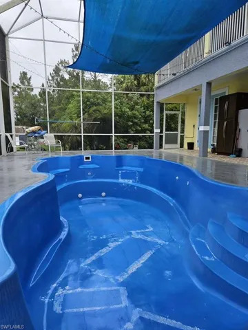915 Barbara Ct, Lehigh Acres, Florida 33974