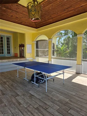 915 Barbara Ct, Lehigh Acres, Florida 33974