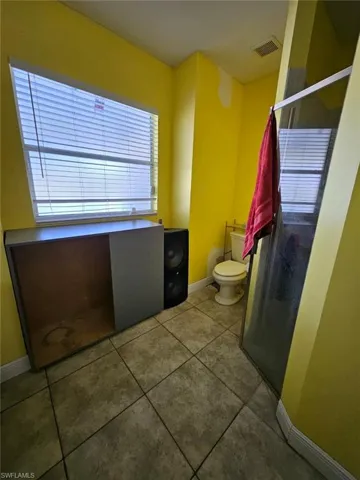 915 Barbara Ct, Lehigh Acres, Florida 33974