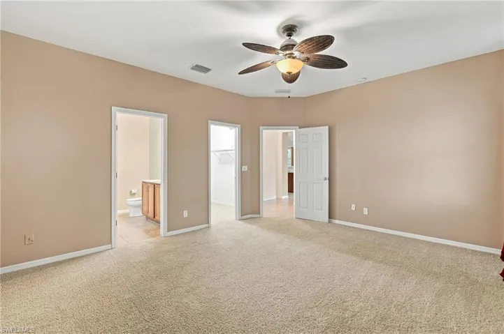 8091 Allamanda Ct, Lehigh Acres, Florida 33972