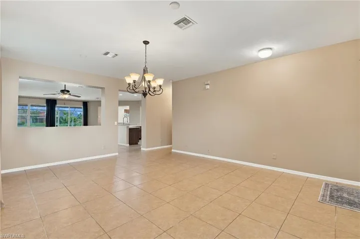 8091 Allamanda Ct, Lehigh Acres, Florida 33972