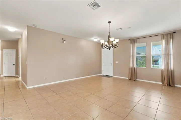 8091 Allamanda Ct, Lehigh Acres, Florida 33972