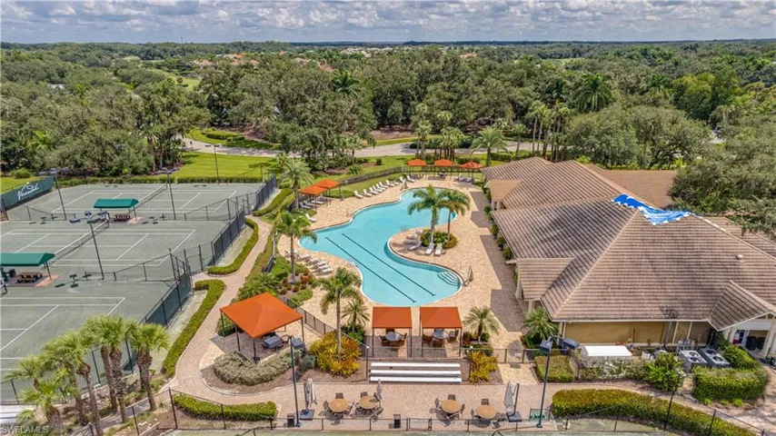 3230  Cottonwood  BEND, Fort Myers, FL 33905