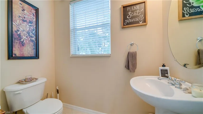 3230  Cottonwood  BEND, Fort Myers, FL 33905