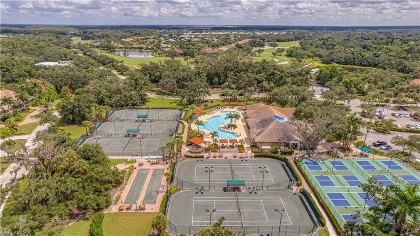 3230  Cottonwood  BEND, Fort Myers, FL 33905