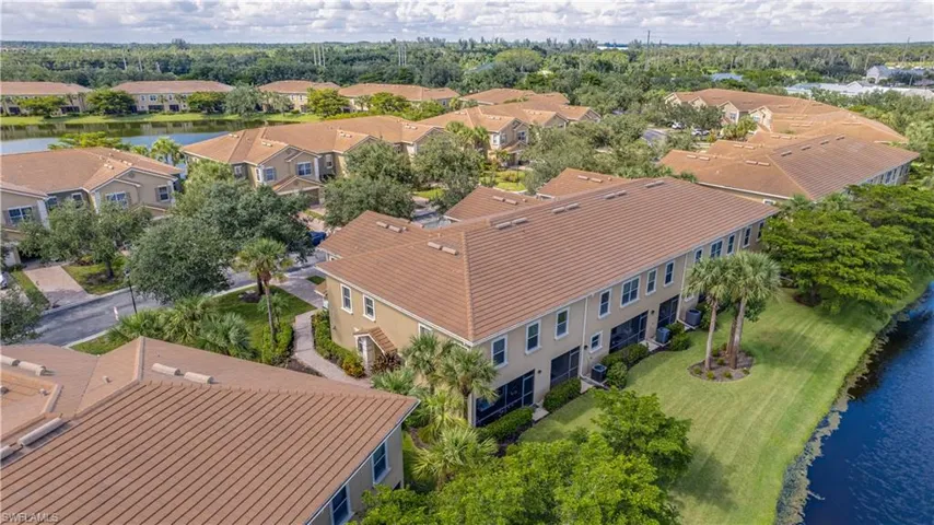 3230  Cottonwood  BEND, Fort Myers, FL 33905