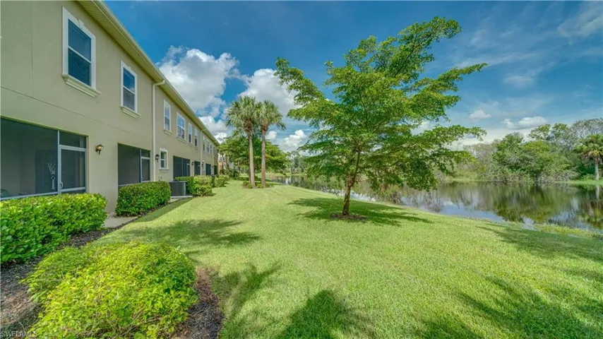 3230  Cottonwood  BEND, Fort Myers, FL 33905