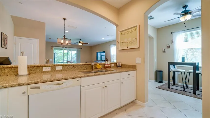3230  Cottonwood  BEND, Fort Myers, FL 33905