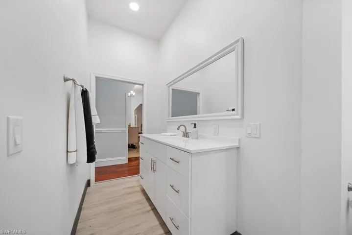 Newly Remodeled Guest Bathroom