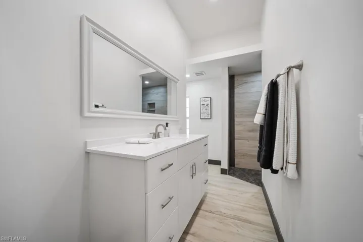 Newly Remodeled Guest Bathroom