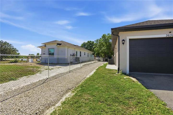 3630  70th NE AVE, Naples, FL 34120