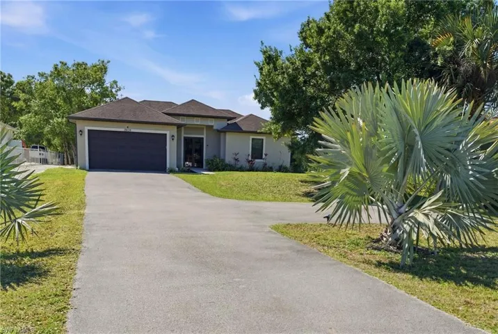 3630  70th NE AVE, Naples, FL 34120
