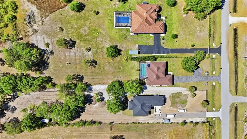 3630  70th NE AVE, Naples, FL 34120